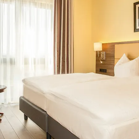Hotel Naam & Frankfurt City-messe Airport Frankfurt am Main