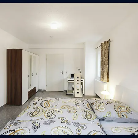Naam & Frankfurt City-messe Airport Hotel Frankfurt am Main