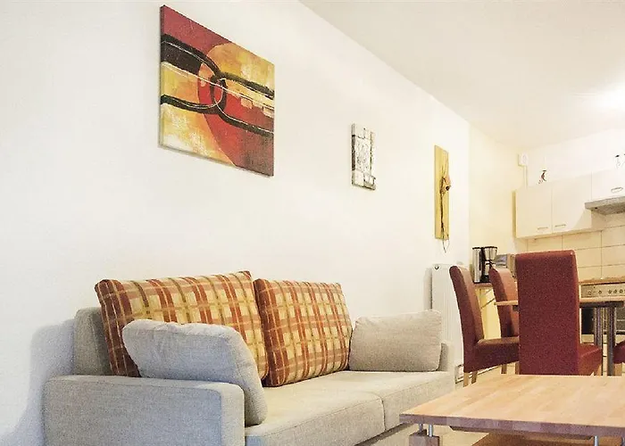 Naam & Frankfurt City-messe Airport