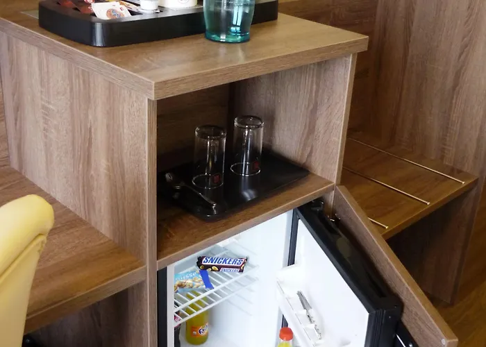 Naam & Frankfurt City-messe Airport フランクフルト