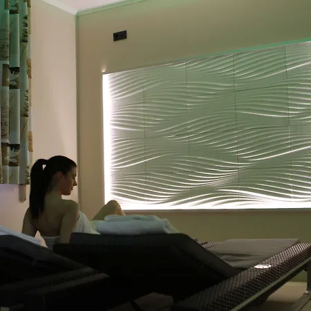 Naam & Frankfurt City-messe Airport Hotel