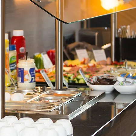 Naam & Frankfurt City-messe Airport Hotel Fráncfort del Meno