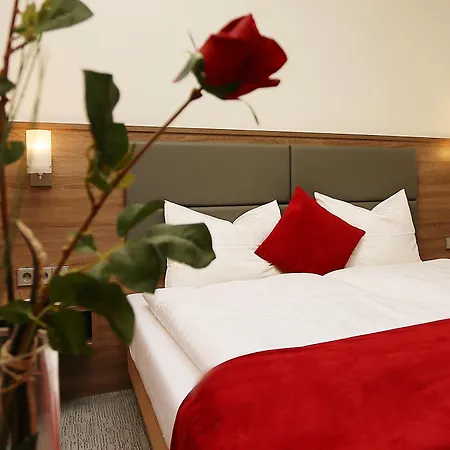 Naam & Frankfurt City-messe Airport Hotel Fráncfort del Meno