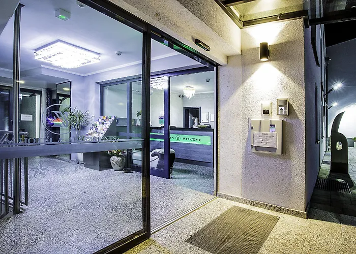 Hotel Naam & Frankfurt City-messe Airport