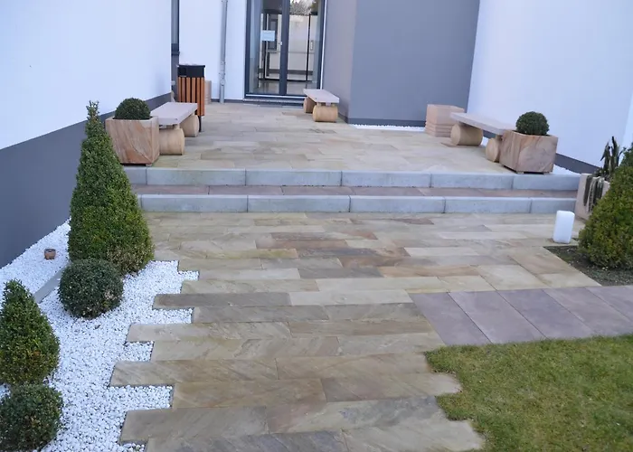 Hotel Naam & Frankfurt City-messe Airport Frankfurt nad Mohanem