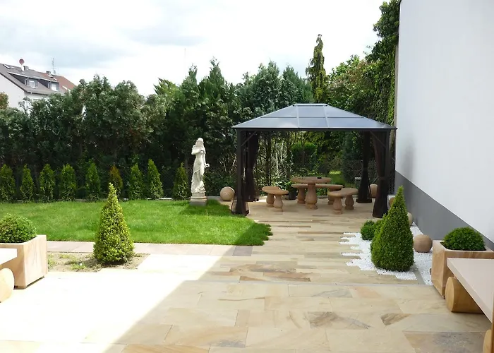 Naam & Frankfurt City-messe Airport Hotel Frankfurt nad Mohanem